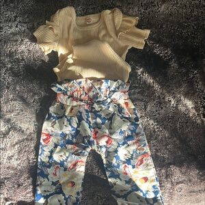 Kids Ribbed Ruffle Top and Floral Pants Set - Cream Top, Blue Floral Bottoms
